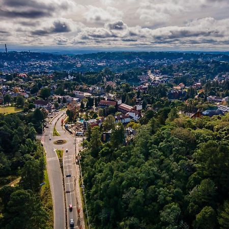 Alpes Da Montanha 203 - Ap Novo Junto Ao Centro De Gramado + Garagem Apartment Luaran gambar