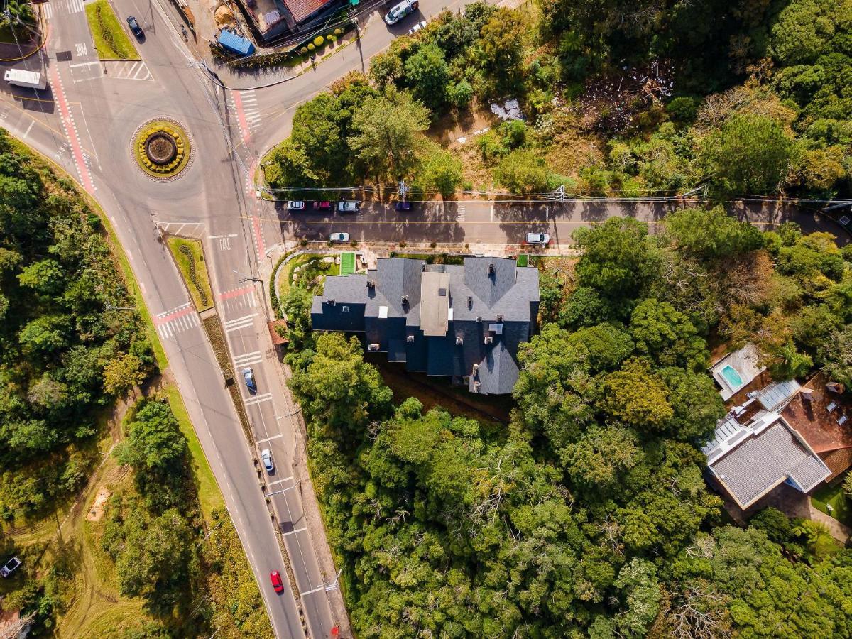 Alpes Da Montanha 203 - Ap Novo Junto Ao Centro De Gramado + Garagem Apartment Luaran gambar
